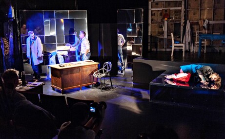 Raskolnikow zabija w teatrze