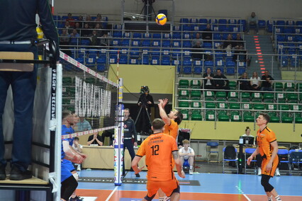 Nietoperze przegrywają po tie-breaku