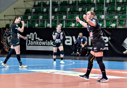 Start wraca na bezpieczną pozycję