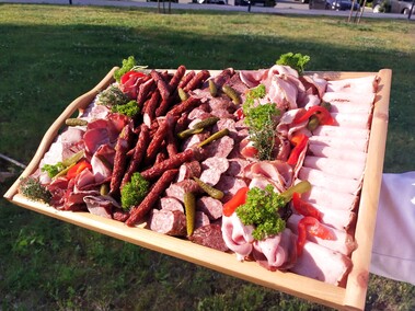 Chata grillowa - integracja rodzinna i firmowa w mieście, a jednocześnie wśród przyrody