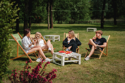 Chata grillowa - integracja rodzinna i firmowa w mieście, a jednocześnie wśród przyrody