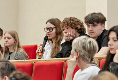 Młodzież debatowała z prezydentem o tym, czy warto zostać w Elblągu