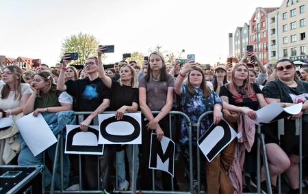 Dawid Kwiatkowski zaśpiewał przed katedrą