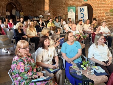 Magdalena Różczka i zwyczajne-niezwykłe rodziny w Elblągu