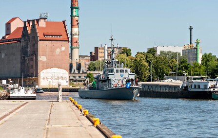 Legwany i Apacze w elbląskim porcie