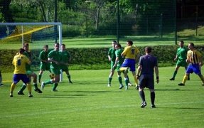 Olimpia 2004 coraz bliżej awansu (piłka nożna)