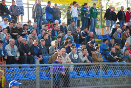 Mecz pięknych goli dał utrzymanie Olimpii (piłka nożna)