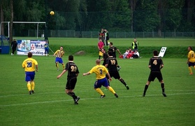 Zatoka Braniewo zdemolowała Olimpię 2004 (piłka nożna)