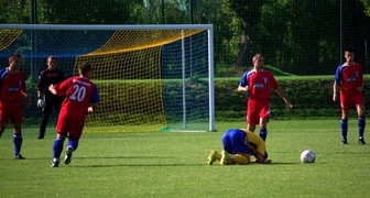 Derbowe zwycięstwo Olimpii 2004 (piłka nożna)