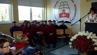 Vivat Akademia, vivant Professores!