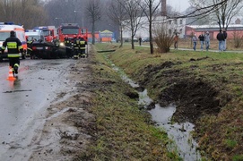 Volkswagenem dachował na Łęczyckiej