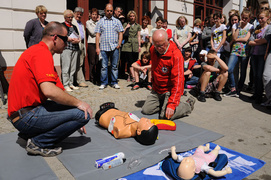 Jak udzielać pierwszej  pomocy?