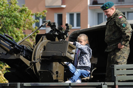 Świętowanie z żołnierzami