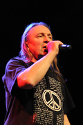 Piekarczyk akustycznie