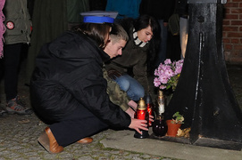 W listopadową noc…