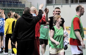 Start kontra Przyjaciele (piłka ręczna)