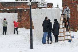 Śniegowe rzeźby w Galerii El