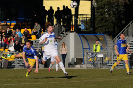 Olimpia poległa z Arką 1:4 (piłka nożna)