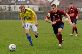 Meganiespodzianka. Olimpia wygrała z liderem (piłka nożna)