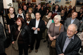 Kolor i symetria w Galerii Zum