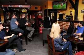 Wszechobecne kibicowanie