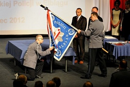 Elbląska komenda ma nowy sztandar