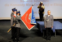 Elbląska komenda ma nowy sztandar