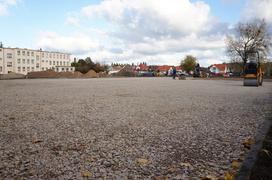 Orliki w budowie