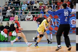 Oddala sie szansa gry w fazie play-off (piłka ręczna)