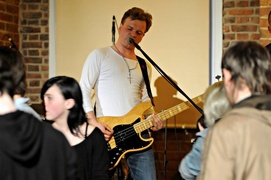 Hard, rock i cafe