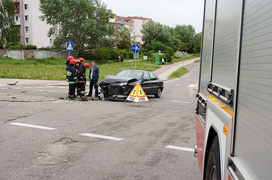 Zderzenie na skrzyżowaniu Niepodległości-Konopnickiej