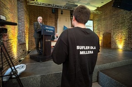 Miller przekonuje do Nowaka