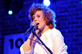 Sztuka wysokich lotów za małe pieniądze. Czy to możliwe?