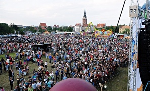 Sobotni wieczór z gwiazdami