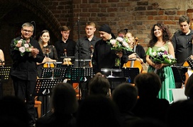 Muzyka Form Przestrzennych i Szostakowicz