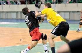 Małe derby dla Meblarzy (piłka ręczna)