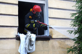 Panieńska: pożar w mieszkaniu