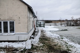 Woda się podnosi, strażacy są w Nowakowie