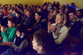 Anioły, diabeł i 650 pierogów