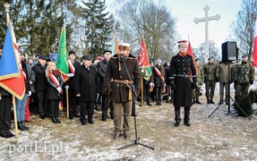 W hołdzie powstańcom