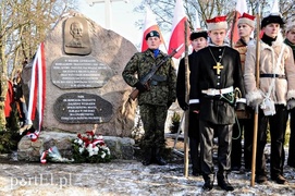 W hołdzie powstańcom