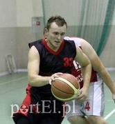 16. Prusak Radosław – Nati Basket Liga.
Koszykarz drużyny Prusbud Normal Crew, znakomitość snajperska, najlepszy w gronie strzelców w trzech kolejnych edycjach ligi.

SMS na nr 71624 o treści: DPSONDA16