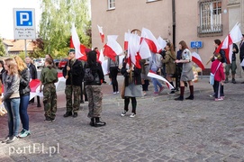 Biało-czerwony marsz w Święto Flagi
