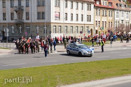 Biało-czerwony marsz w Święto Flagi