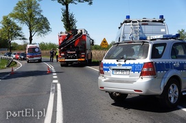 Karczowiska Górne: hyundaiem w drzewo