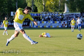 Olimpia pokonała Stal (piłka nożna)