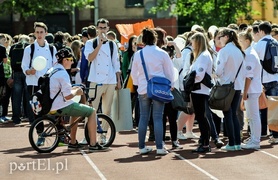 Ta młodzież nie chce palić