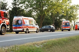 Wypadek w Kazimierzowie: ranny motocyklista w szpitalu
