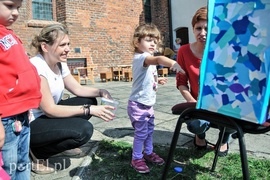 Wielka wyprzedaż w bibliotece