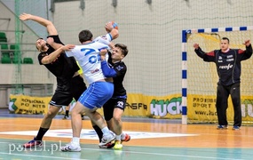 Meblarze po sześciu sparingach (piłka ręczna)
